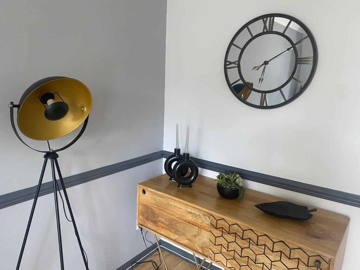 Suburban 2-Bed, Entire Home, Free Parking, Maidstone, Kent Uk Boxley Luaran gambar