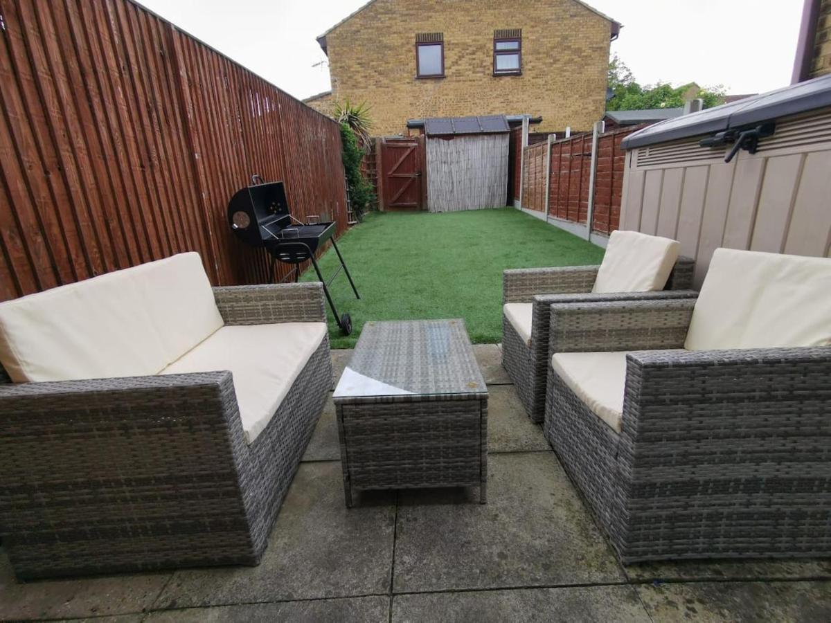 Suburban 2-Bed, Entire Home, Free Parking, Maidstone, Kent Uk Boxley Luaran gambar