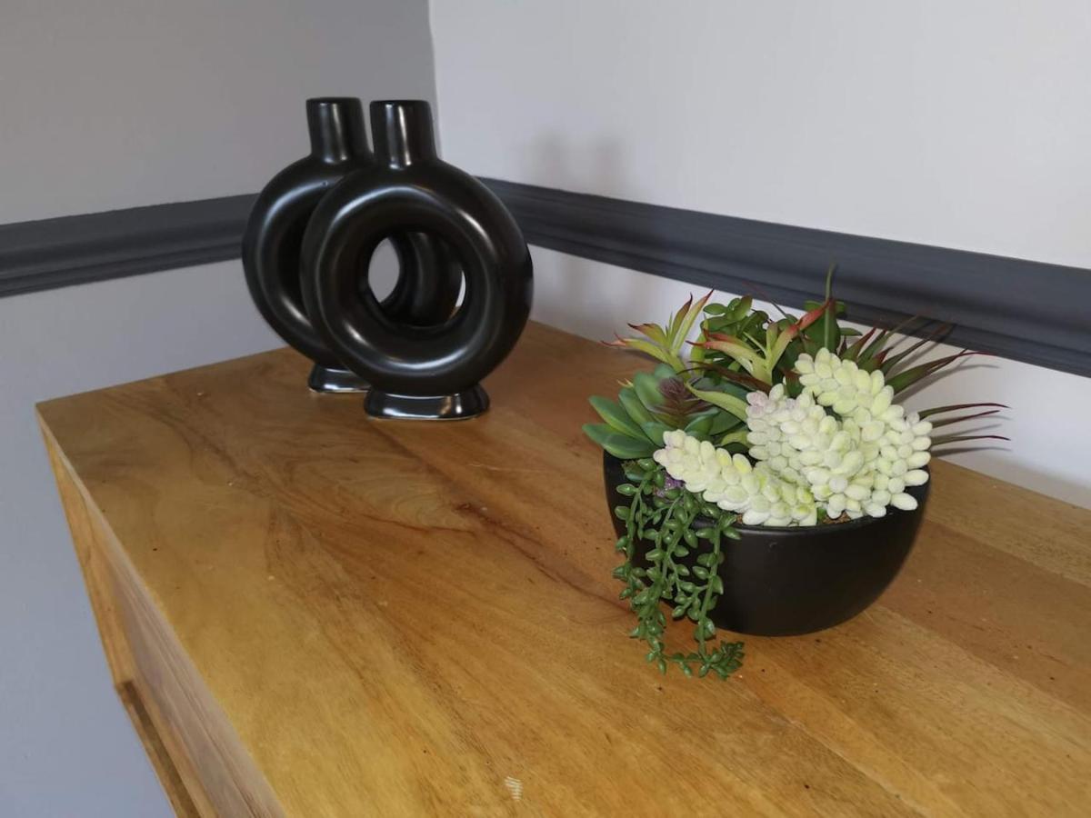 Suburban 2-Bed, Entire Home, Free Parking, Maidstone, Kent Uk Boxley Luaran gambar