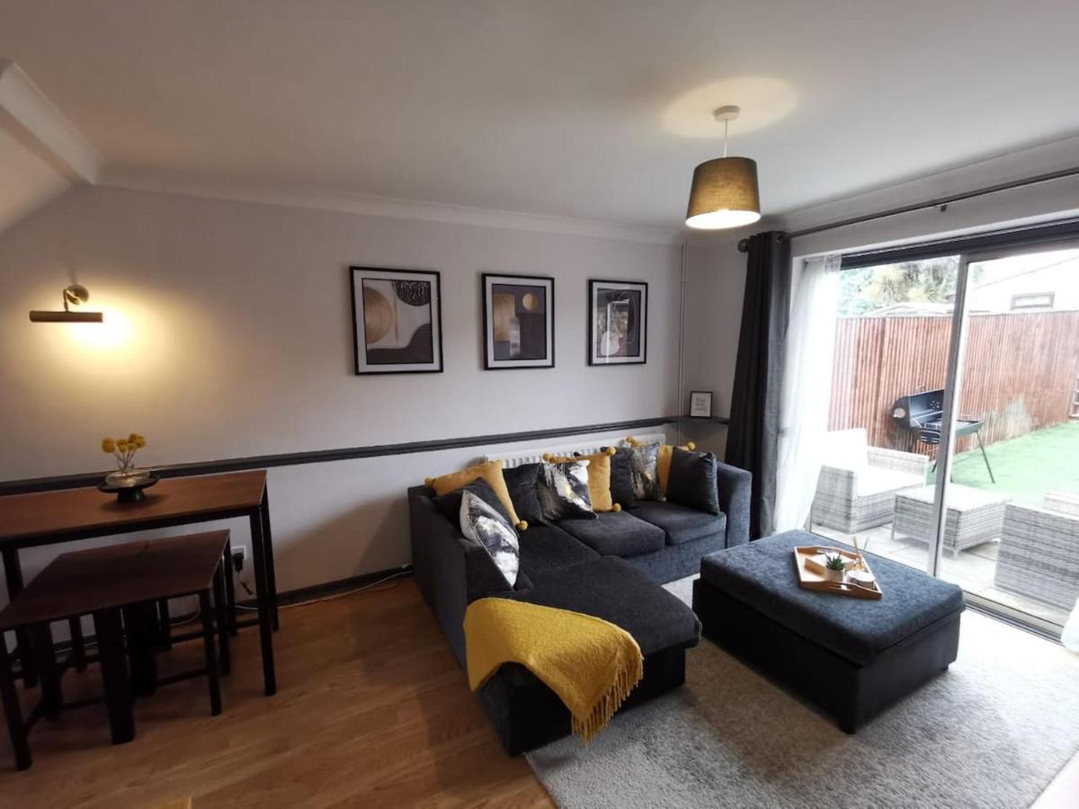 Suburban 2-Bed, Entire Home, Free Parking, Maidstone, Kent Uk Boxley Luaran gambar